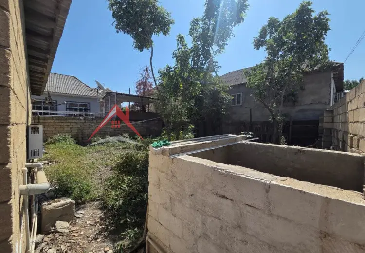 59 000 AZN - 4 otaqlı mənzil Satılır, Salyan