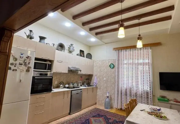 950 000 AZN - 7 otaqlı mənzil Satılır, Şimal qres, Xəzər, Bakı
