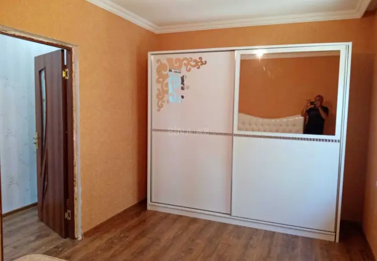 185 000 AZN - 7 otaqlı mənzil Satılır, Xızı