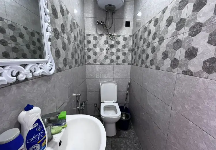 800 AZN - 50 m² Obyekt / Ofis Kirayə (aylıq), Laçın