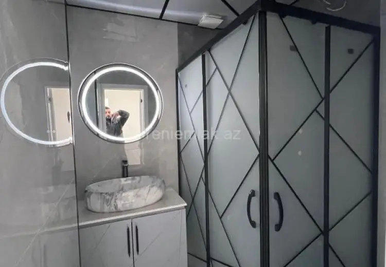255 000 AZN - 4 otaqlı mənzil Satılır, Nizami, Bakı