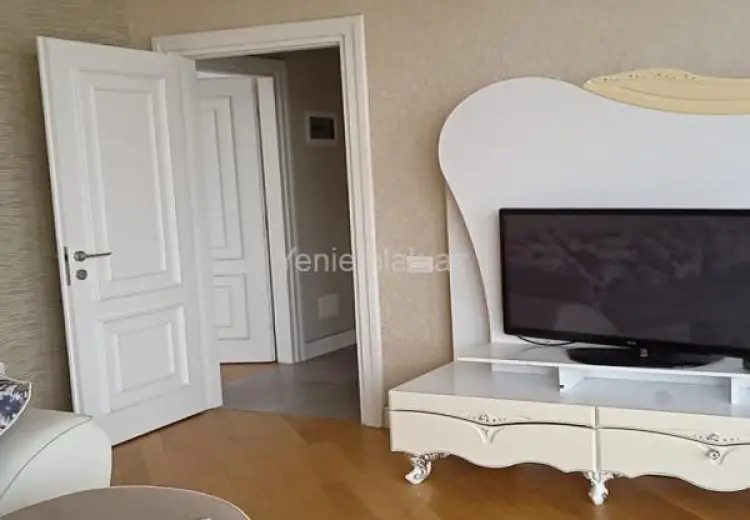 1 200 AZN - 3 otaqlı mənzil Kirayə (aylıq), Yasamal qəs., Yasamal, Bakı