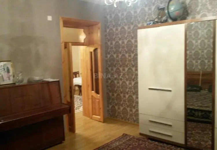 650 AZN - 4 otaqlı mənzil Kirayə (aylıq), Gəncə