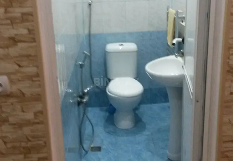 650 AZN - 4 otaqlı mənzil Kirayə (aylıq), Gəncə