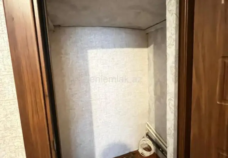 260 000 AZN - 4 otaqlı mənzil Satılır, 8-ci mikrorayon, Binəqədi, Bakı