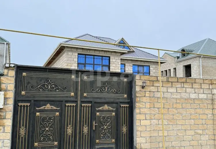 115 000 AZN - 4 otaqlı mənzil , Yevlax