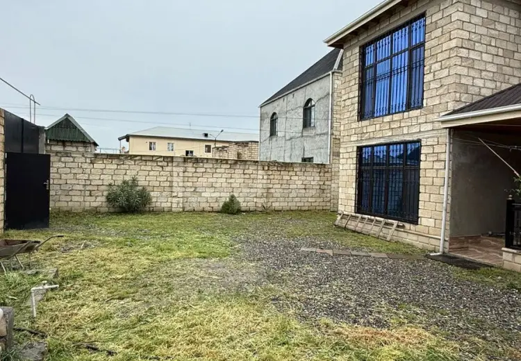 115 000 AZN - 4 otaqlı mənzil , Yevlax