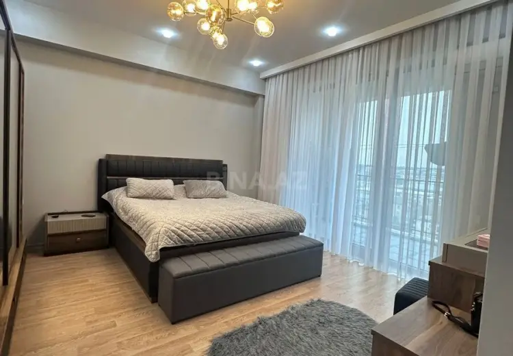 2 300 AZN - 4 otaqlı mənzil Kirayə (aylıq), Nərimanov, Bakı