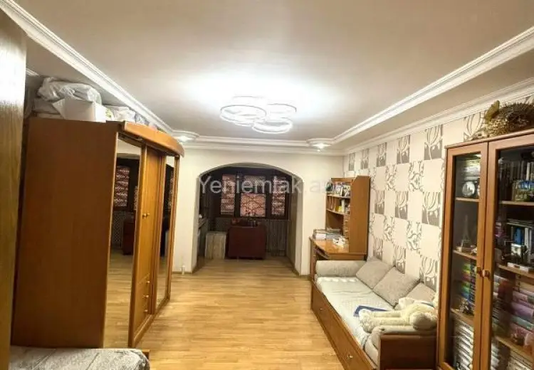 180 000 AZN - 3 otaqlı mənzil Satılır, Nizami, Bakı
