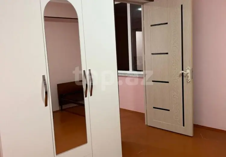 80 AZN - 4 otaqlı mənzil Kirayə (aylıq), Qazax