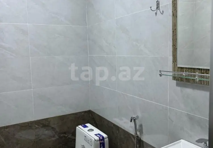 80 AZN - 4 otaqlı mənzil Kirayə (aylıq), Qazax