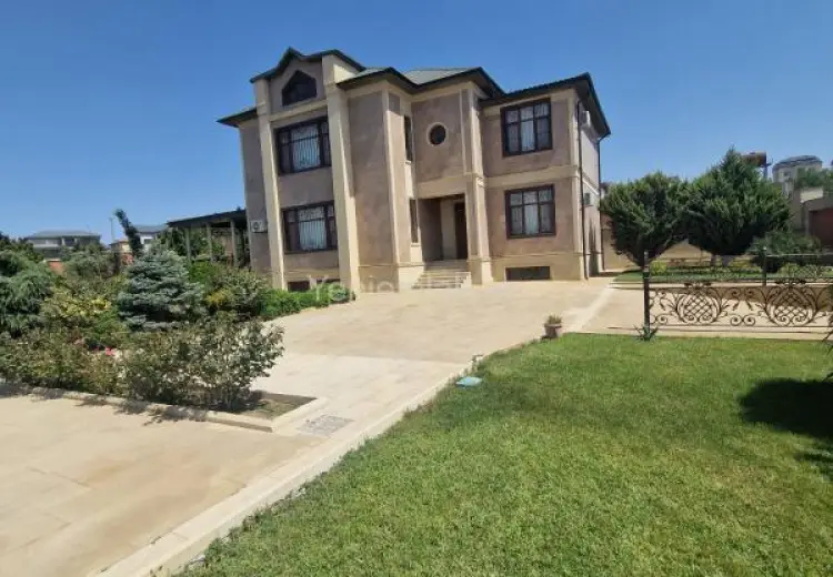 4 000 AZN - 6 otaqlı mənzil Kirayə (aylıq), Badamdar qəs., Səbail, Bakı