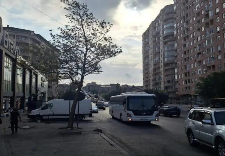 999 AZN - 3 otaqlı mənzil Kirayə (aylıq), Yeni Yasamal qəs., Yasamal, Bakı