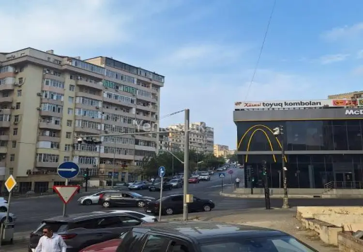 999 AZN - 3 otaqlı mənzil Kirayə (aylıq), Yeni Yasamal qəs., Yasamal, Bakı