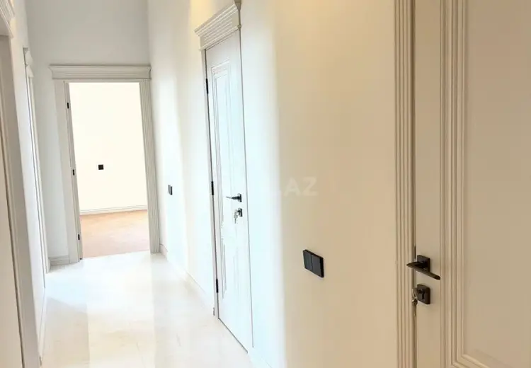 370 000 AZN - 4 otaqlı mənzil Satılır, 3-cü mikrorayon, Abşeron