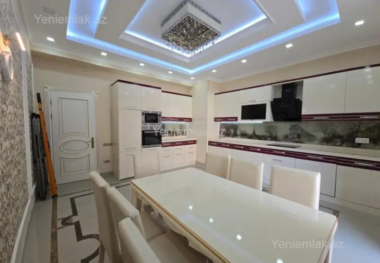 2 500 AZN - 4 otaqlı mənzil Kirayə (aylıq), Ağ şəhər, Xətai, Bakı