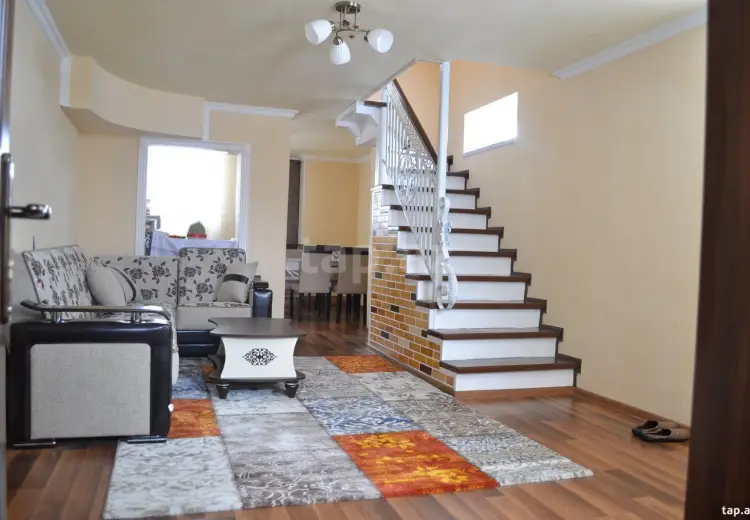 550 AZN - 3 otaqlı mənzil Kirayə (aylıq), Qusar