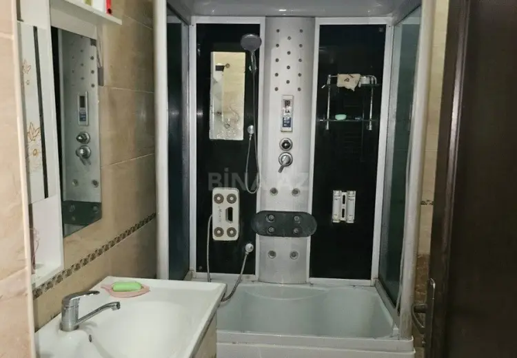 145 000 AZN - 5 otaqlı mənzil Satılır, 28 may qəs., Yevlax