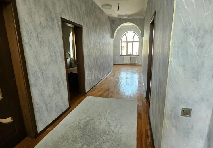 145 000 AZN - 5 otaqlı mənzil Satılır, 28 may qəs., Yevlax