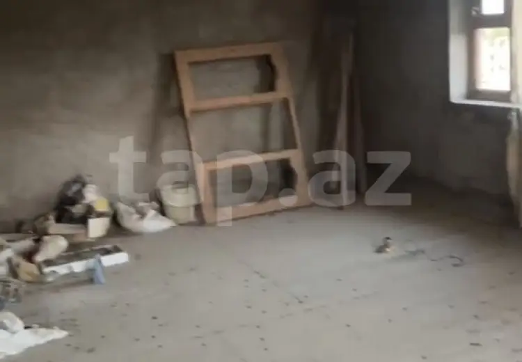 30 000 AZN - 4 otaqlı mənzil , Biləsuvar