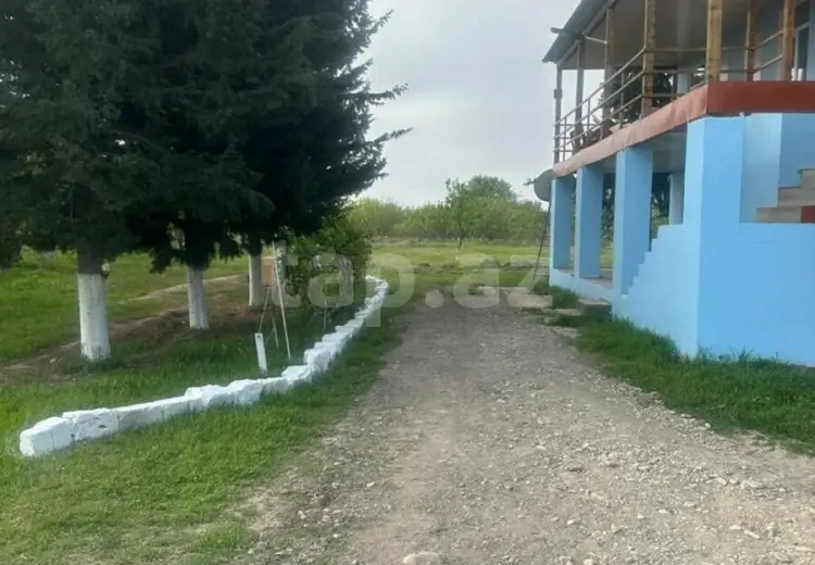 1 300 000 AZN - 0 m² Obyekt / Ofis , Göyçay