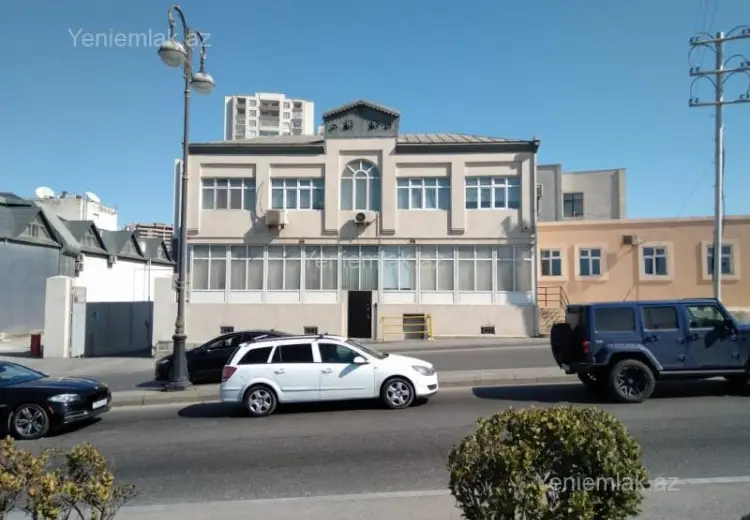 2 600 000 AZN - 650 m² Obyekt / Ofis Satılır, Səbail, Bakı