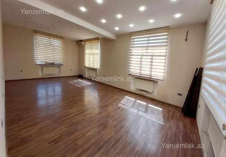 2 600 000 AZN - 650 m² Obyekt / Ofis Satılır, Səbail, Bakı