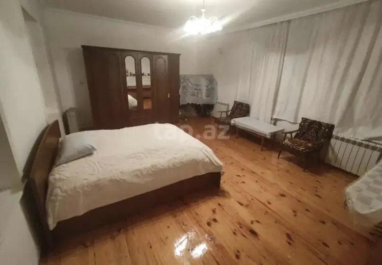 230 000 AZN - 8 otaqlı mənzil , Gədəbəy