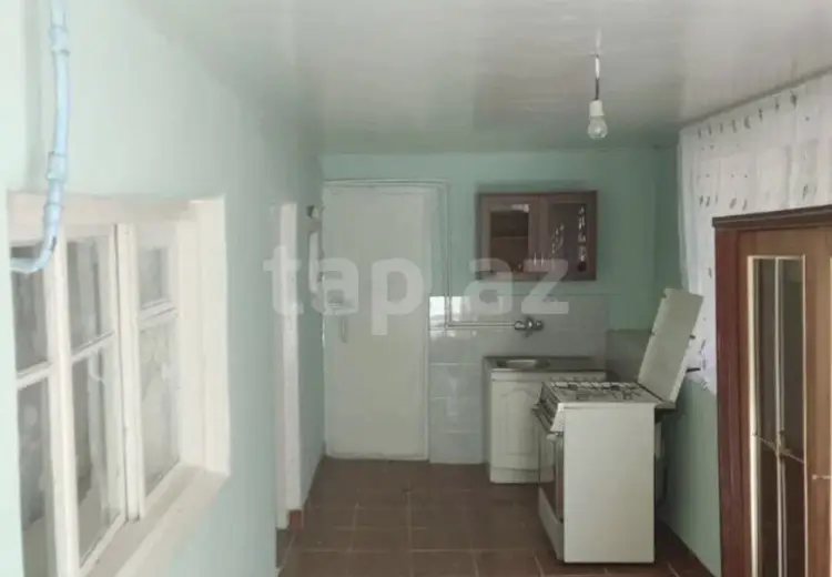 230 000 AZN - 8 otaqlı mənzil , Gədəbəy