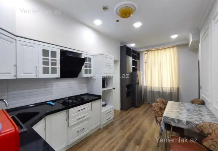 1 000 AZN - 3 otaqlı mənzil Kirayə (aylıq), Nəsimi, Bakı