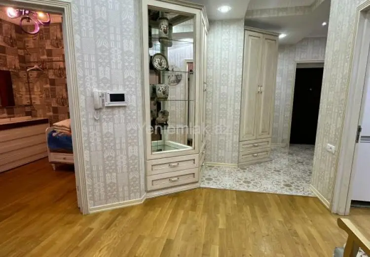 1 250 AZN - 3 otaqlı mənzil Kirayə (aylıq), Yasamal qəs., Yasamal, Bakı