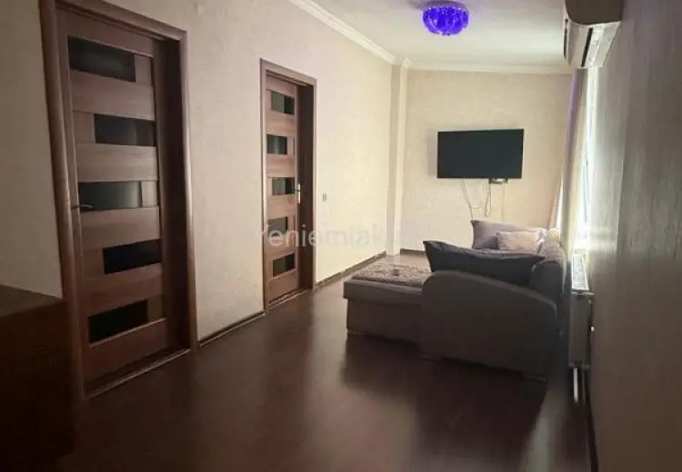 1 000 AZN - 4 otaqlı mənzil Kirayə (aylıq), Nəsimi, Bakı