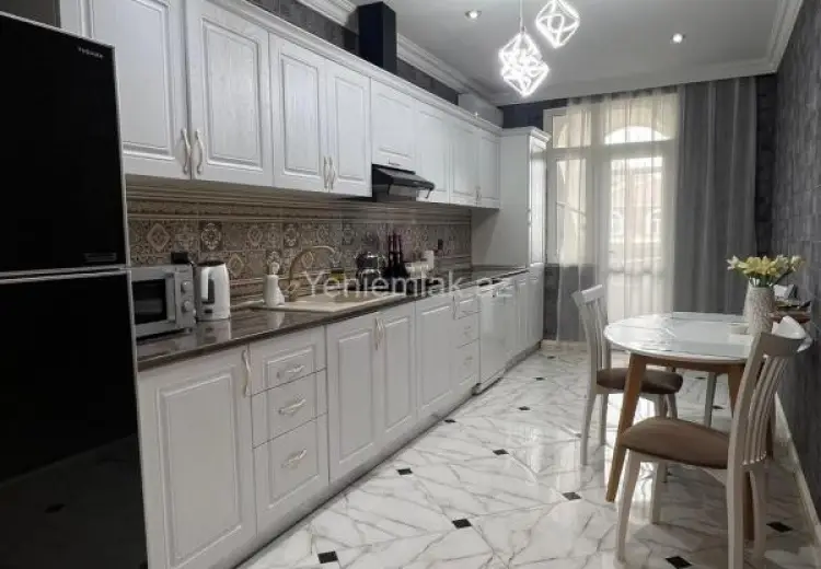 270 000 AZN - 3 otaqlı mənzil Satılır, Yasamal qəs., Yasamal, Bakı