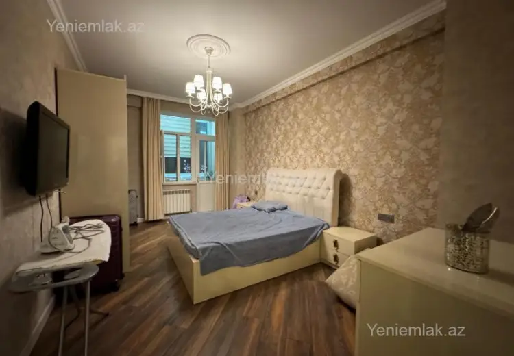 300 000 AZN - 3 otaqlı mənzil Satılır, Nizami, Bakı