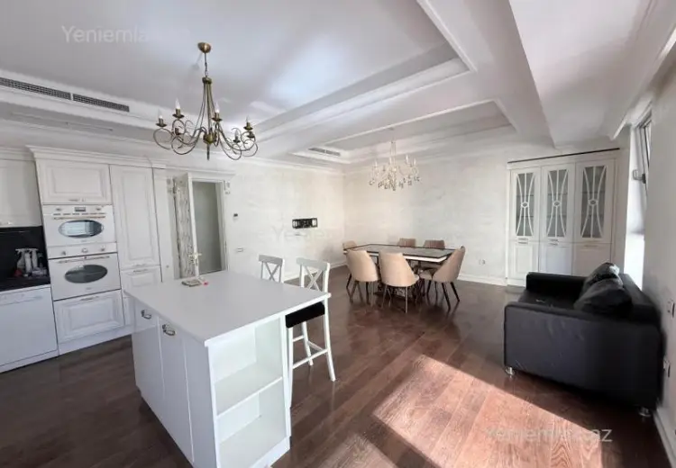 5 500 AZN - 3 otaqlı mənzil Kirayə (aylıq), Səbail, Bakı