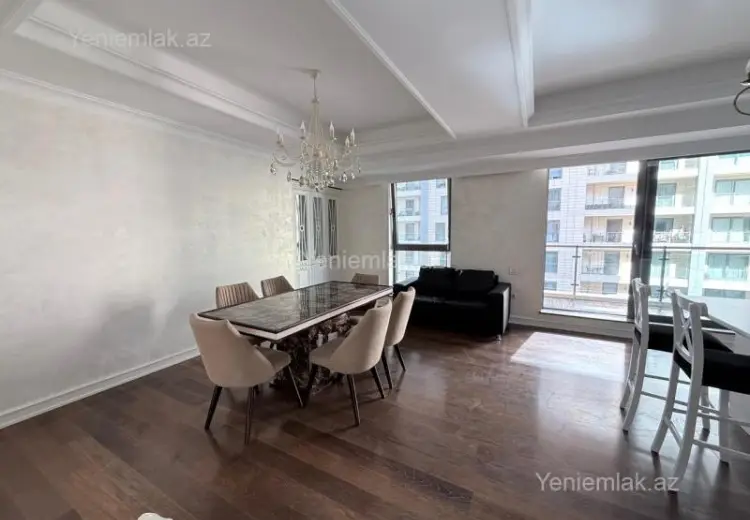 5 500 AZN - 3 otaqlı mənzil Kirayə (aylıq), Səbail, Bakı