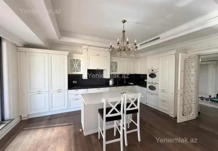 5 500 AZN - 3 otaqlı mənzil Kirayə (aylıq), Səbail, Bakı