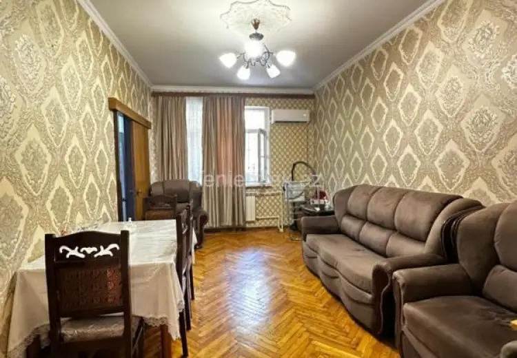 700 AZN - 2 otaqlı mənzil Kirayə (aylıq), 3-cü mikrorayon, Nəsimi, Bakı