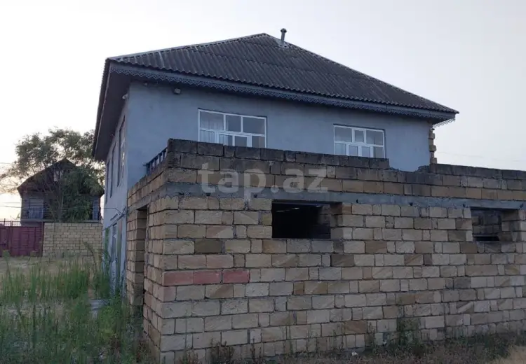 130 000 AZN - 6 otaqlı mənzil , Astara