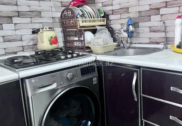 200 000 AZN - 3 otaqlı mənzil Satılır, Nizami, Bakı