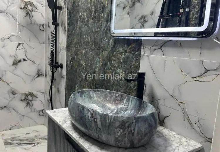 240 000 AZN - 5 otaqlı mənzil Satılır, Qəbələ