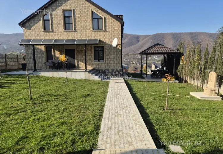 300 000 AZN - 5 otaqlı mənzil Satılır, Quba
