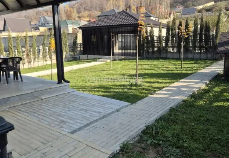 300 000 AZN - 5 otaqlı mənzil Satılır, Quba