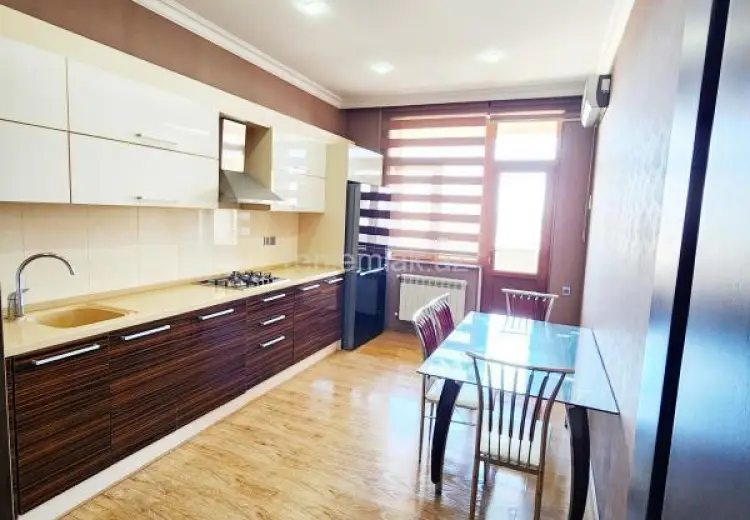 1 600 AZN - 3 otaqlı mənzil Kirayə (aylıq), Nəsimi, Bakı