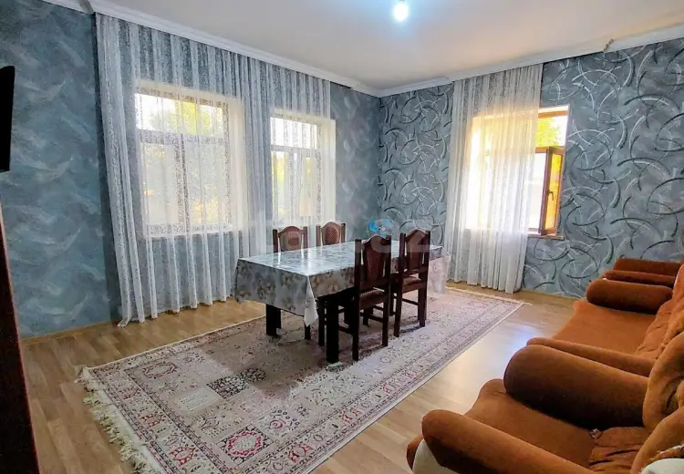 500 AZN - 3 otaqlı mənzil Kirayə (aylıq), Qəbələ