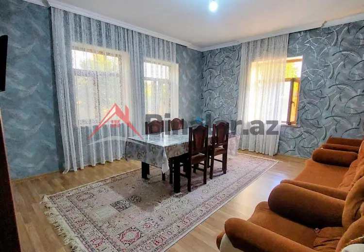 500 AZN - 3 otaqlı mənzil Kirayə (aylıq), Qəbələ