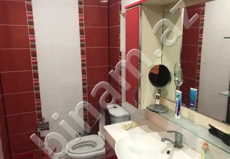 300 000 AZN - 6 otaqlı mənzil Satılır, Xaçmaz