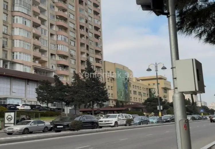160 000 AZN - 3 otaqlı mənzil Satılır, Yasamal qəs., Yasamal, Bakı