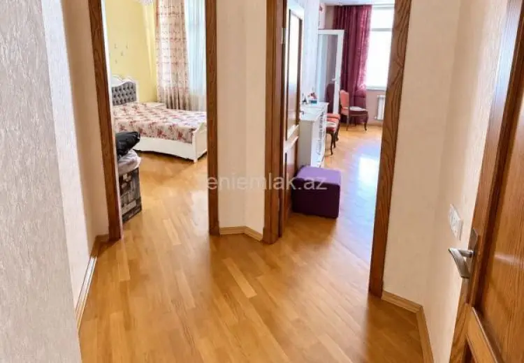 1 000 AZN - 3 otaqlı mənzil Kirayə (aylıq), Yasamal qəs., Yasamal, Bakı