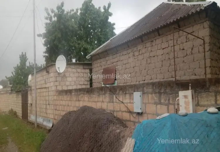 40 000 AZN - 4 otaqlı mənzil Satılır, Quba